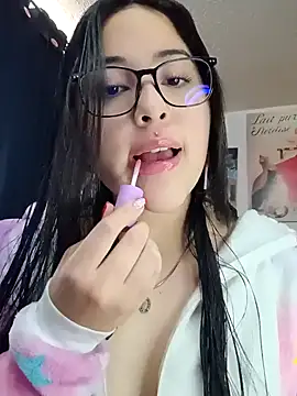 Snapshot of persefone_core chatting on 13, 12, 2024 persefone core online show from 13, 12, 2024