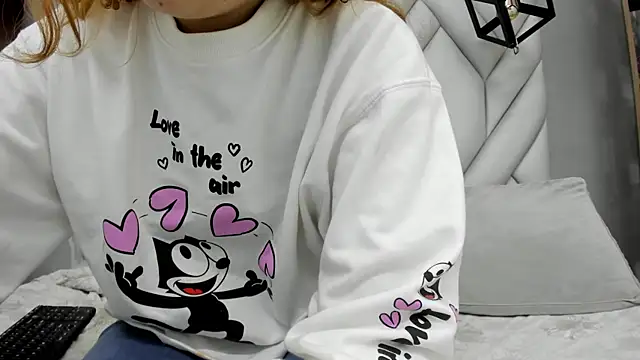 SakuraLee  online show from 25, 1, 2025