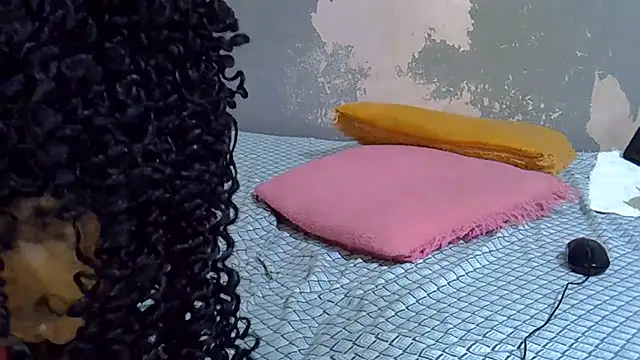 sweetchocolate9 online show from 3, 7, 2026