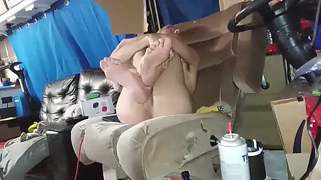 Snapshot of JunkieLiLMethWhore chatting on 25, 2, 2026 JunkieLiLMethWhore online show from 25, 2, 2026