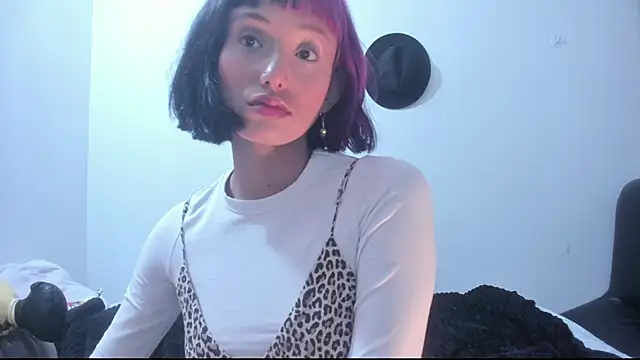 tati cardenas online show from 18, 2, 2025