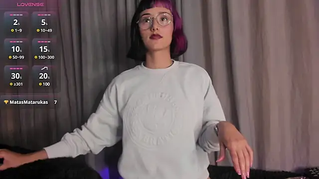 tati cardenas online show from 28, 2, 2025