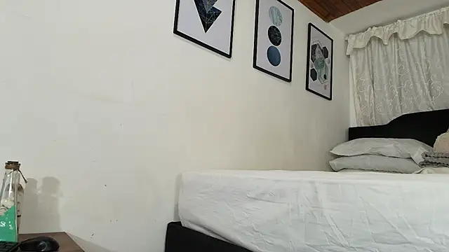 sam her online show from 18, 3, 2025