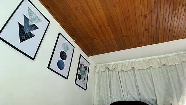 sam her online show from 10, 10, 2025