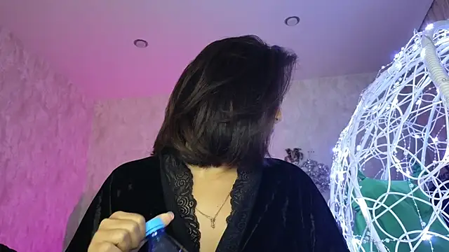 Snapshot of lily__foster chatting on 19, 12, 2025 lily foster online show from 19, 12, 2025