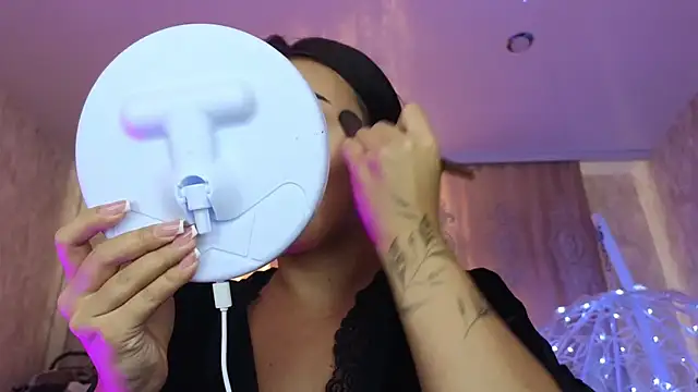 Snapshot of lily__foster chatting on 20, 2, 2026 lily foster online show from 20, 2, 2026