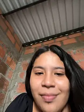 moncerrat luna online show from 14, 1, 2025