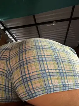 moncerrat luna online show from 21, 1, 2025