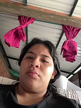 moncerrat luna online show from 13, 3, 2025