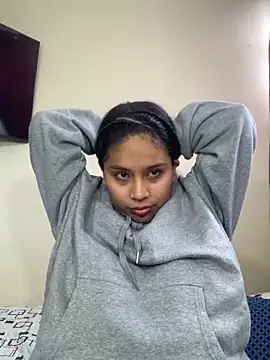 moncerrat luna online show from 11, 10, 2025