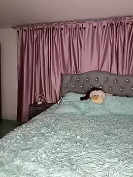 Emiily Scott1 online show from 15, 1, 2025