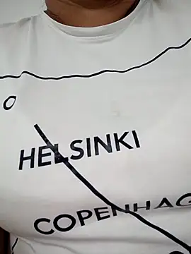 HORNY MATURE25 online show from 24, 4, 2026