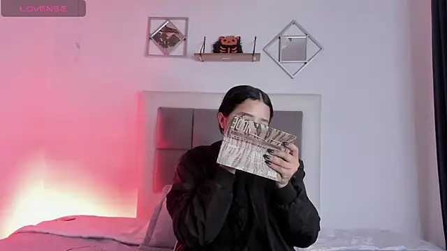 aliice walker  online show from 11, 1, 2025