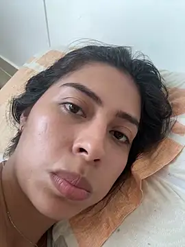 Sophie  Foxxx online show from 1, 2, 2025