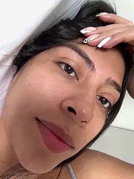 Sophie  Foxxx online show from 17, 2, 2025