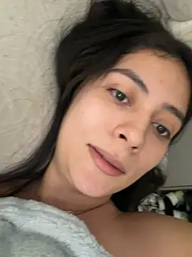 Sophie  Foxxx online show from 19, 4, 2026