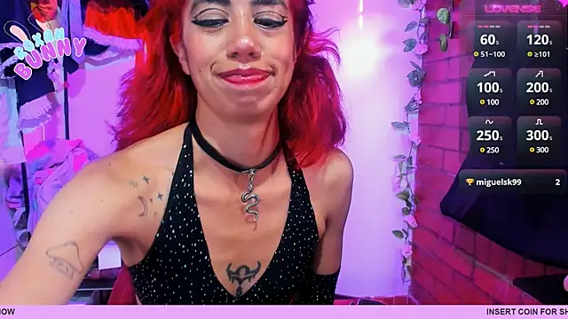 Snapshot of Roxanbunny1 chatting on 14, 12, 2024 Roxanbunny1 online show from 14, 12, 2024