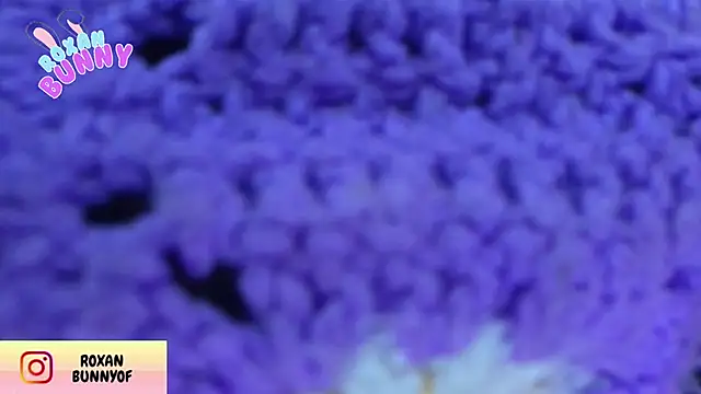 Roxanbunny1 online show from 3, 2, 2026