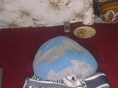 Pretty hazel online show from 27, 4, 2026