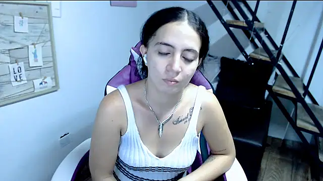 samantha baby  online show from 23, 9, 2025