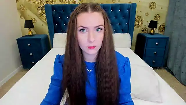 Katrina Minchels online show from 5, 10, 2025