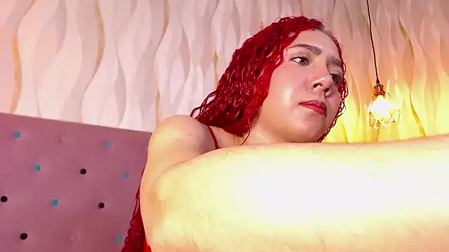 IsabelaLatina online show from 28, 3, 2026