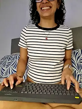 angela  98 online show from 25, 4, 2026