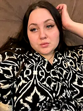 ihaveasecret  online show from 7, 10, 2025