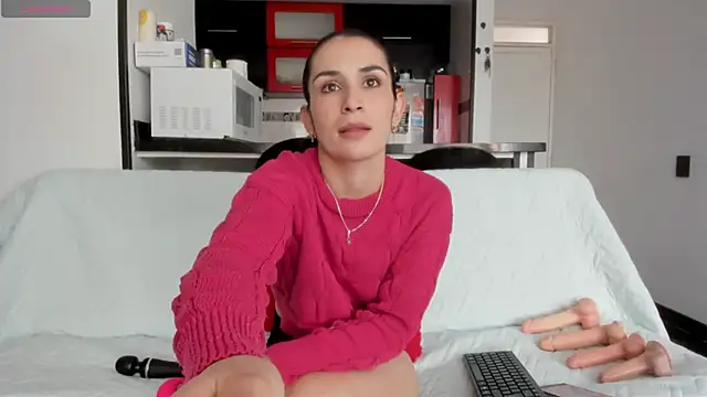 Layla Sia online show from 10, 6, 2026
