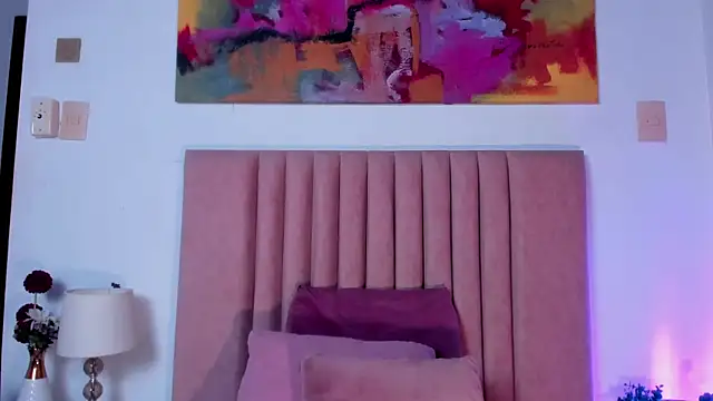 NoraDasilva online show from 12, 3, 2025