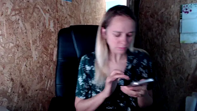 Snapshot of las_sweet chatting on 8, 9, 2025 las sweet online show from 8, 9, 2025