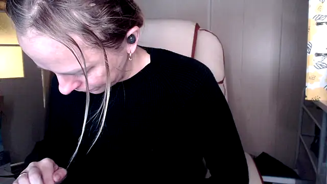 Snapshot of las_sweet chatting on 29, 10, 2025 las sweet online show from 29, 10, 2025