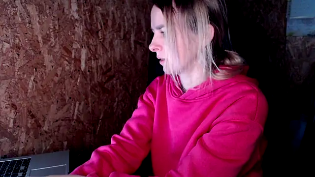 Snapshot of las_sweet chatting on 2, 2, 2026 las sweet online show from 2, 2, 2026