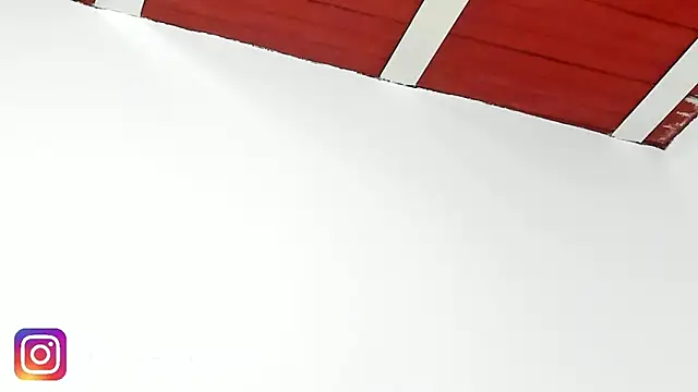 Kloe-squirts online show from 3, 12, 2025