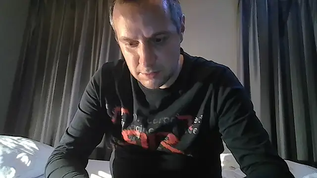 Snapshot of popperspair chatting on 20, 9, 2025 popperspair online show from 20, 9, 2025