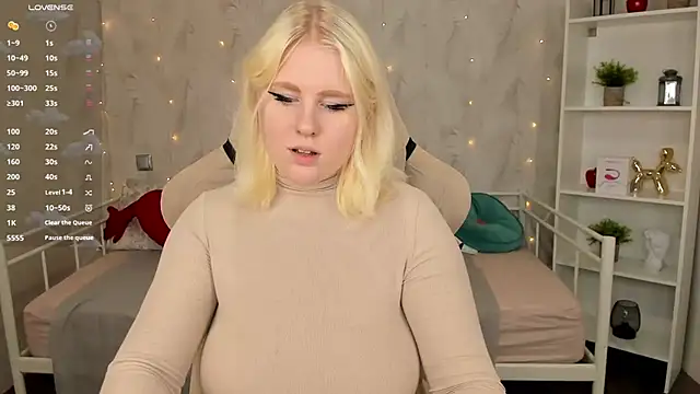 art lovee online show from 8, 12, 2024