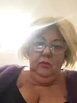 Snapshot of Merilulla chatting on 6, 2, 2025 Merilulla online show from 6, 2, 2025