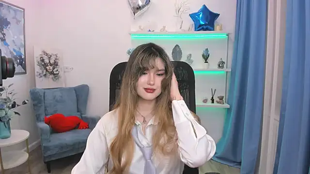 AnneTLi online show from 22, 4, 2026