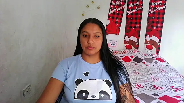 Snapshot of almaswan1 chatting on 2, 1, 2025 almaswan1 online show from 2, 1, 2025