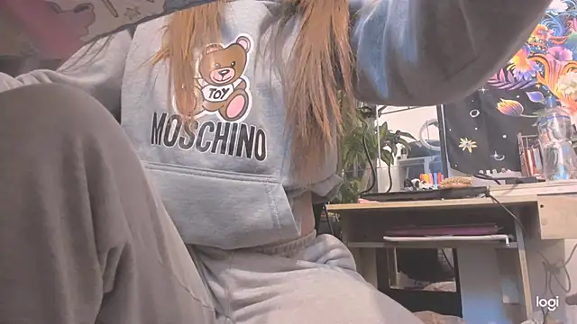 MYFAVOURITESTRAGER online show from 21, 2, 2025