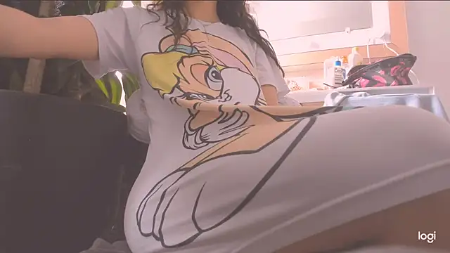 MYFAVOURITESTRAGER online show from 5, 4, 2026