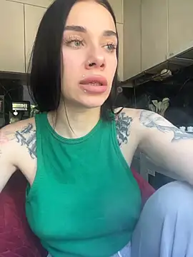 Queen of pain online show from 10, 6, 2026
