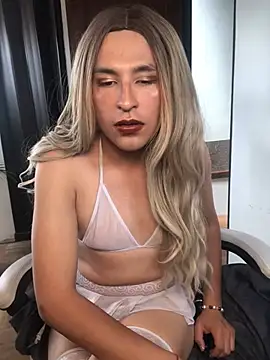 Snapshot of Aly_scarf chatting on 17, 2, 2025 Aly scarf online show from 17, 2, 2025