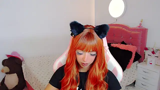 Tanedra collings online show from 6, 10, 2025