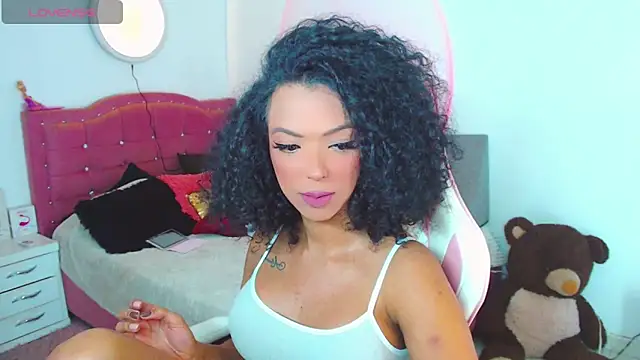 Tanedra collings online show from 26, 4, 2026