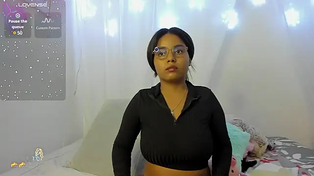 Snapshot of Aleja_DANS chatting on 28, 1, 2025 Aleja DANS online show from 28, 1, 2025