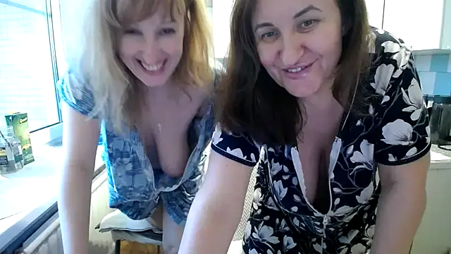 Snapshot of DonnaMagdalena chatting on 9, 12, 2024 DonnaMagdalena online show from 9, 12, 2024