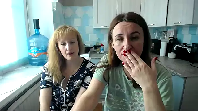 Snapshot of DonnaMagdalena chatting on 30, 9, 2025 DonnaMagdalena online show from 30, 9, 2025