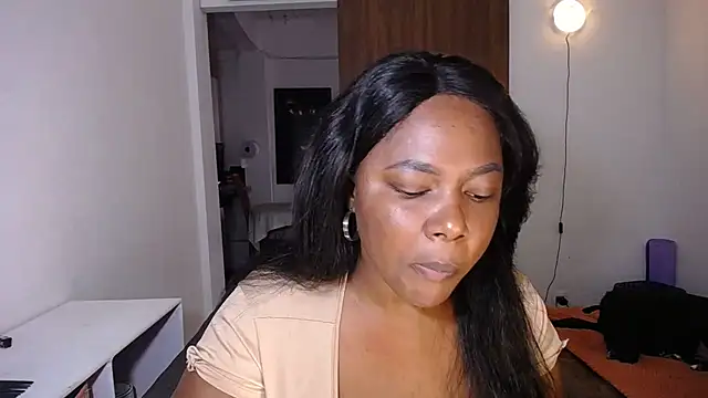 yselahot online show from 12, 3, 2026