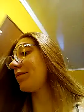  Sweet Love  online show from 16, 2, 2025